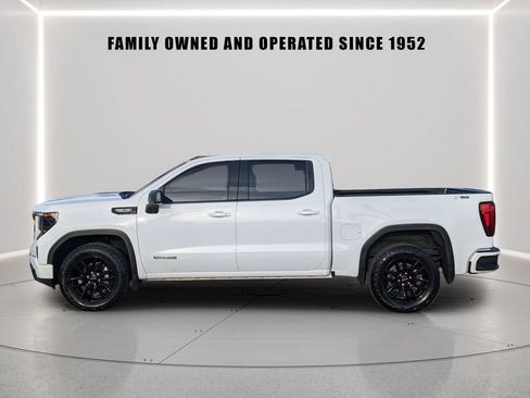 Used 2024 GMC Sierra 1500 Elevation AWD/4WD image 3