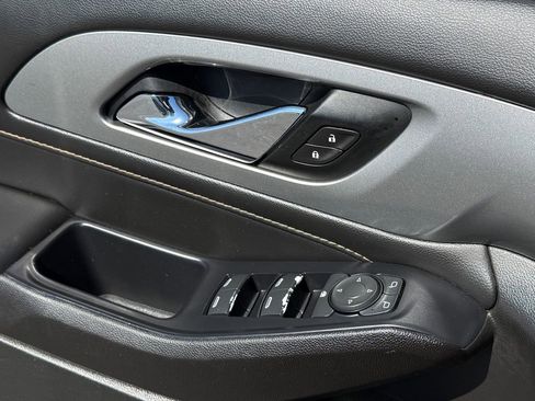 Used 2021 Chevrolet Traverse LS w/ LPO, Blackout Package image 35