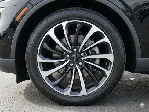 Used 2023 Lincoln Aviator Grand Touring w/ Equipment Group 301A AWD/4WD image 2