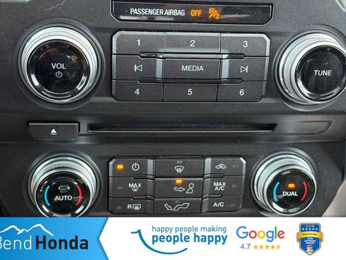 Used 2018 Ford F150 Platinum w/ Equipment Group 701A Luxury image 22