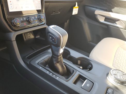 New 2025 Ford Ranger XLT w/ Equipment Group 301A High image 19