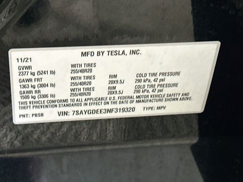 Used 2022 Tesla Model Y Long Range AWD/4WD image 12