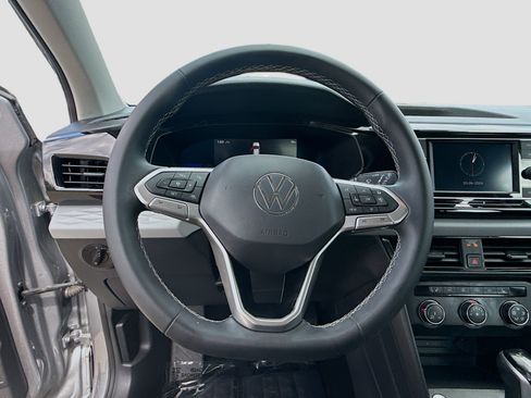 Used 2022 Volkswagen Taos S w/ IQ Drive S Package image 8