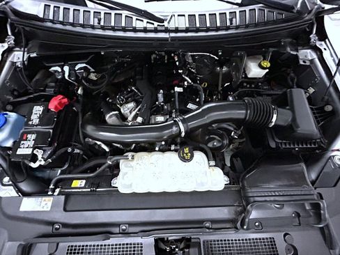 Used 2024 Ford Expedition Max XLT image 25