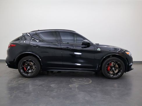 Used 2022 Alfa Romeo Stelvio Quadrifoglio w/ Active Assist Plus Package AWD/4WD image 2