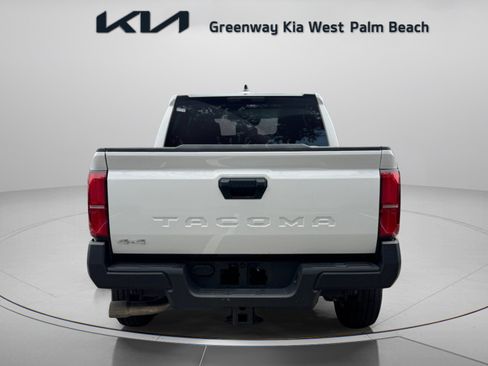 Used 2025 Toyota Tacoma SR AWD/4WD image 6