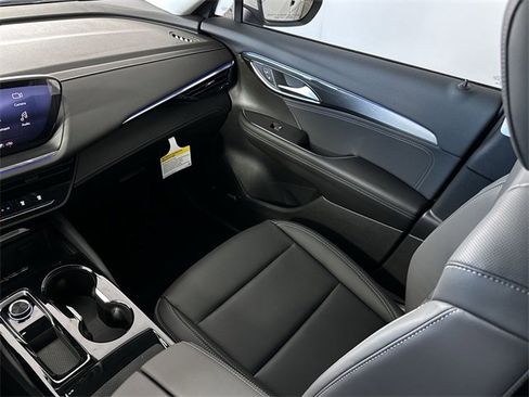 New 2025 Buick Envision Preferred image 35