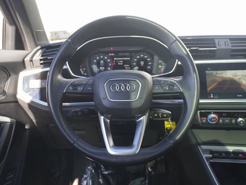 Used 2022 Audi Q3 2.0T Premium Plus image 48