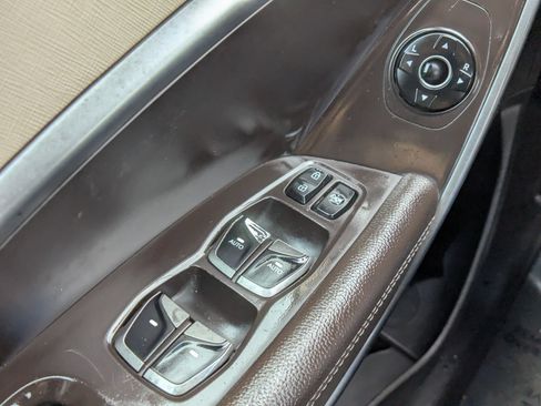 Used 2019 Hyundai Santa Fe XL SE FWD image 27