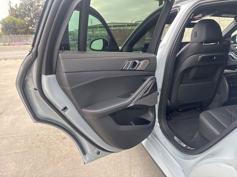Used 2024 BMW X6 xDrive40i w/ Premium Package AWD/4WD image 15