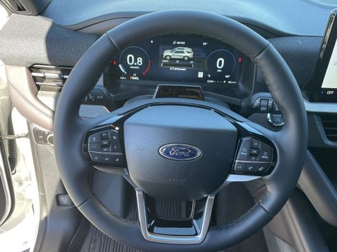 New 2026 Ford Explorer Platinum RWD image 10
