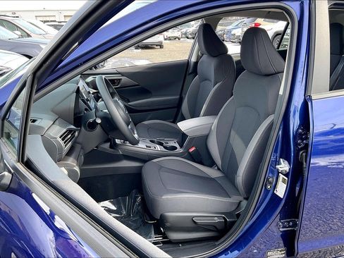 Certified 2025 Subaru Impreza 2.0i image 8