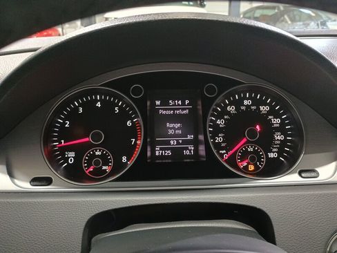 Used 2014 Volkswagen CC Sport FWD image 21
