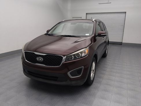 Used 2016 Kia Sorento LX image 15