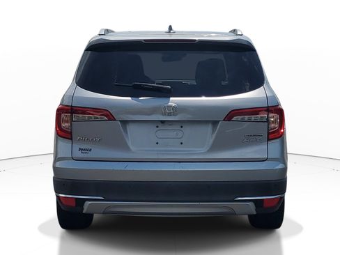 Used 2019 Honda Pilot Touring image 5