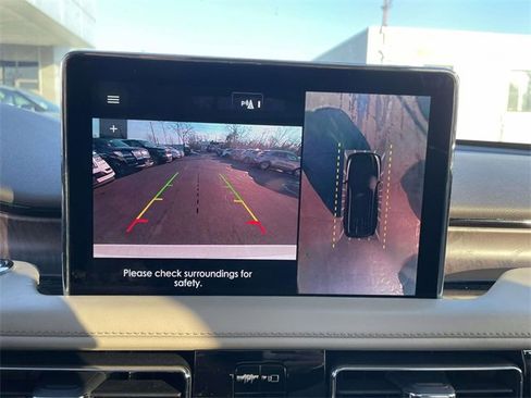 Used 2023 Lincoln Aviator Reserve w/ Equipment Group 201A image 22