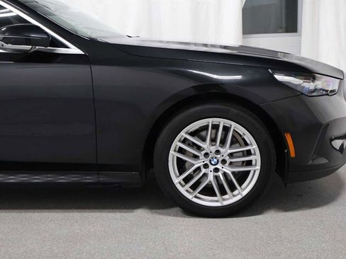Used 2024 BMW 530i xDrive w/ Premium Package AWD/4WD image 11