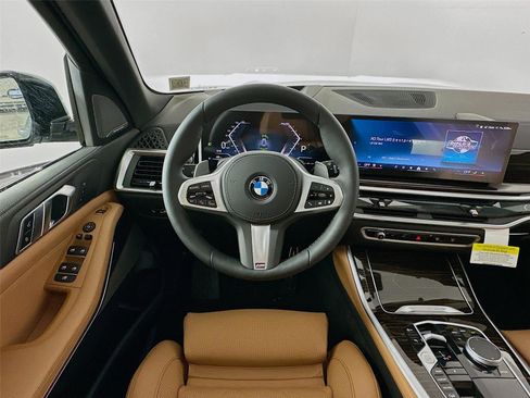 New 2026 BMW X5 xDrive40i w/ M Sport Package image 11