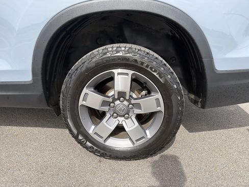 Certified 2024 Honda Ridgeline RTL image 23