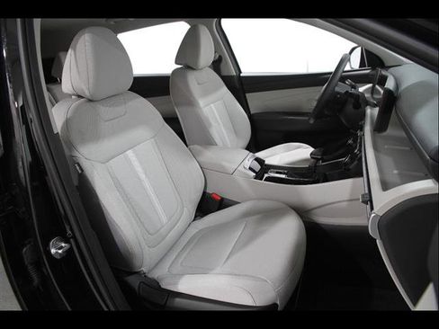 Used 2026 Hyundai Tucson SEL AWD/4WD image 17
