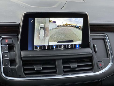 Used 2023 Chevrolet Tahoe LT w/ Luxury Package image 19