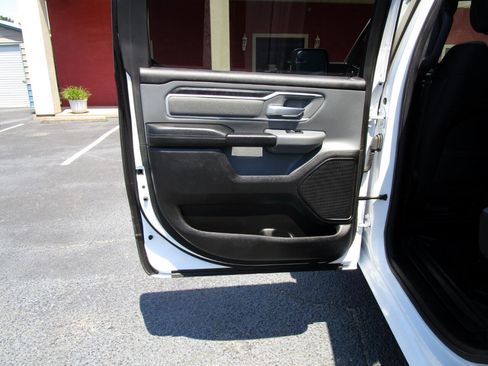 Used 2022 RAM 1500 Big Horn image 24