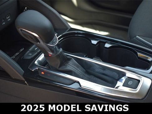 New 2025 Chevrolet TrailBlazer LT w/ Convenience Package image 25