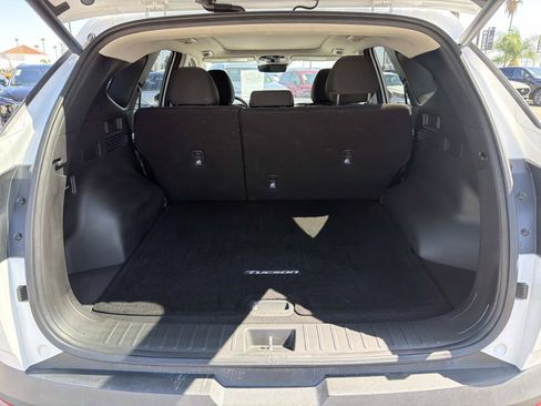 Used 2022 Hyundai Tucson SEL AWD/4WD image 22