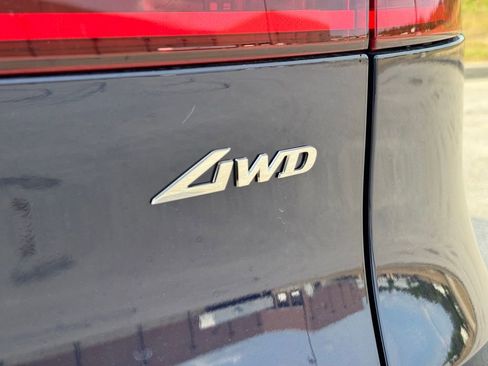New 2026 Genesis GV70 2.5T Advanced AWD/4WD image 16