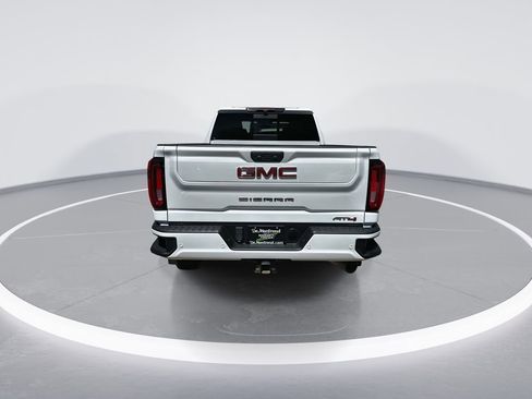 Used 2022 GMC Sierra 2500 AT4 w/ AT4 Preferred Package image 7