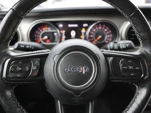 Used 2021 Jeep Wrangler Sport image 34