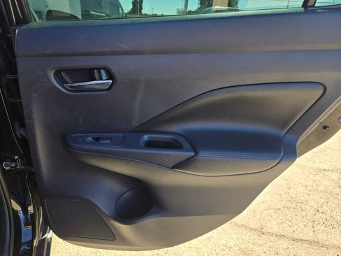 Used 2020 Nissan Versa SV image 16