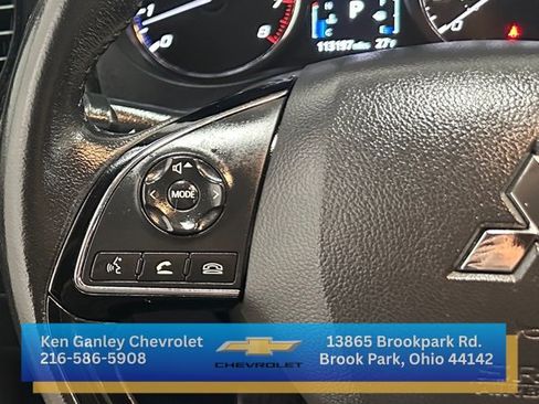 Used 2017 Mitsubishi Outlander ES image 12