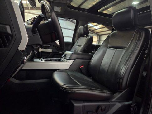 Used 2020 Ford F450 Lariat w/ Lariat Value Package image 70