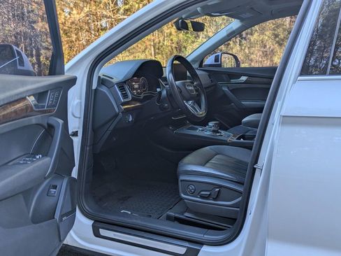 Used 2018 Audi Q5 2.0T Premium Plus w/ Premium Plus Package image 14