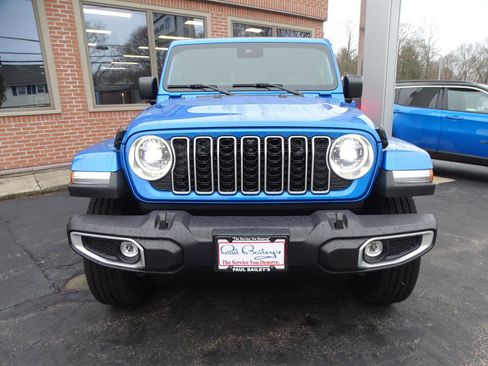 New 2025 Jeep Wrangler Unlimited Sahara w/ Safety Group image 3