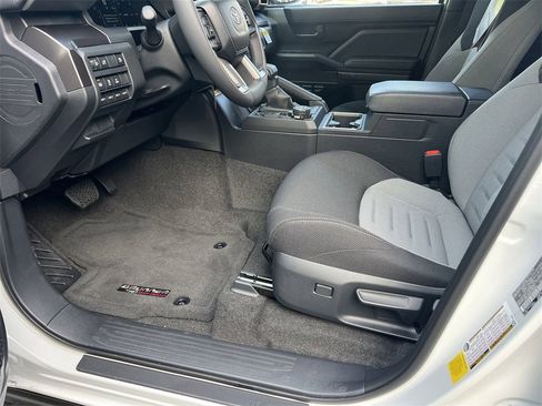 New 2025 Toyota 4Runner TRD Off-Road image 9