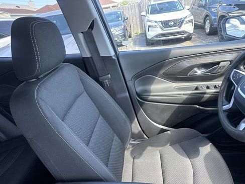 Used 2024 GMC Terrain SLE image 13