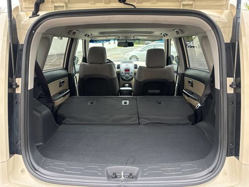 Used 2011 Kia Soul ! FWD image 21