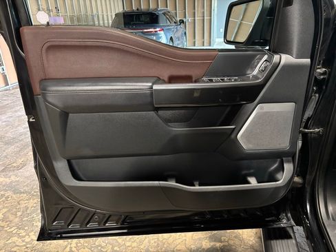 Used 2021 Ford F150 Lariat w/ Equipment Group 502A High image 9