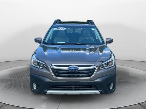 Used 2021 Subaru Outback Limited w/ Popular Package #2 AWD/4WD image 2