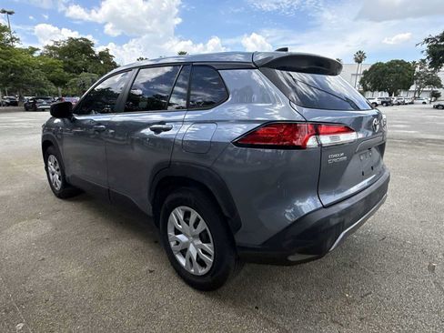 Used 2022 Toyota Corolla Cross L FWD image 6