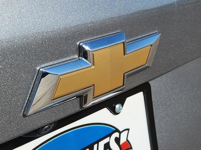 Used 2025 Chevrolet Equinox LT w/ Safety and Technology Package FWD image 11