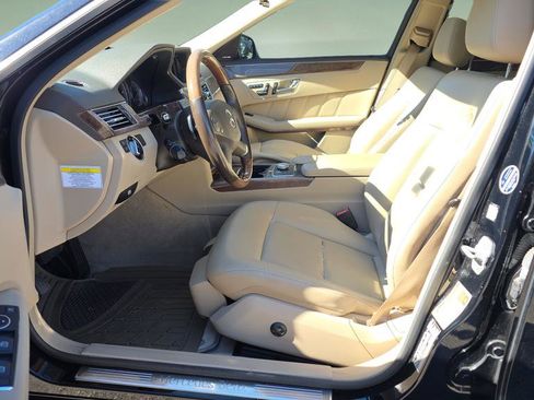 Used 2011 Mercedes-Benz E 350 E 350 image 10