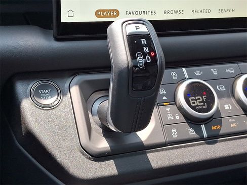 New 2025 Land Rover Defender 110 S image 12