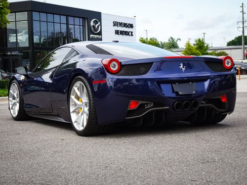 Used 2013 Ferrari 458 Italia Coupe RWD image 10