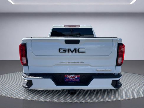 Used 2022 GMC Sierra 1500 Elevation w/ LPO, Elevation Black Package AWD/4WD image 5