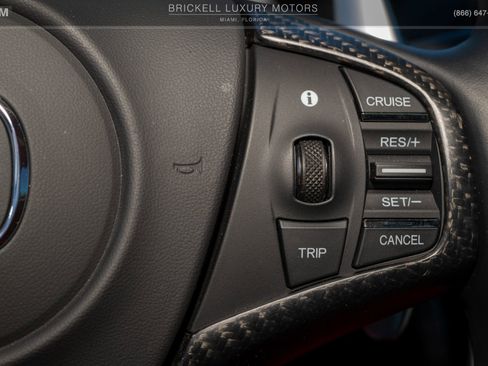 Used 2017 Acura NSX image 18