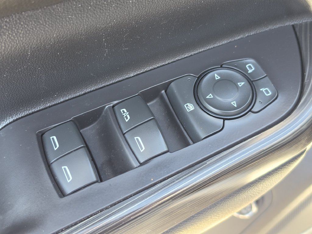 Used 2019 GMC Acadia SLT AWD/4WD image 18