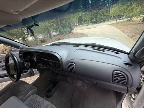 Used 1998 Dodge Ram 2500 Truck 4x4 Regular Cab image 17